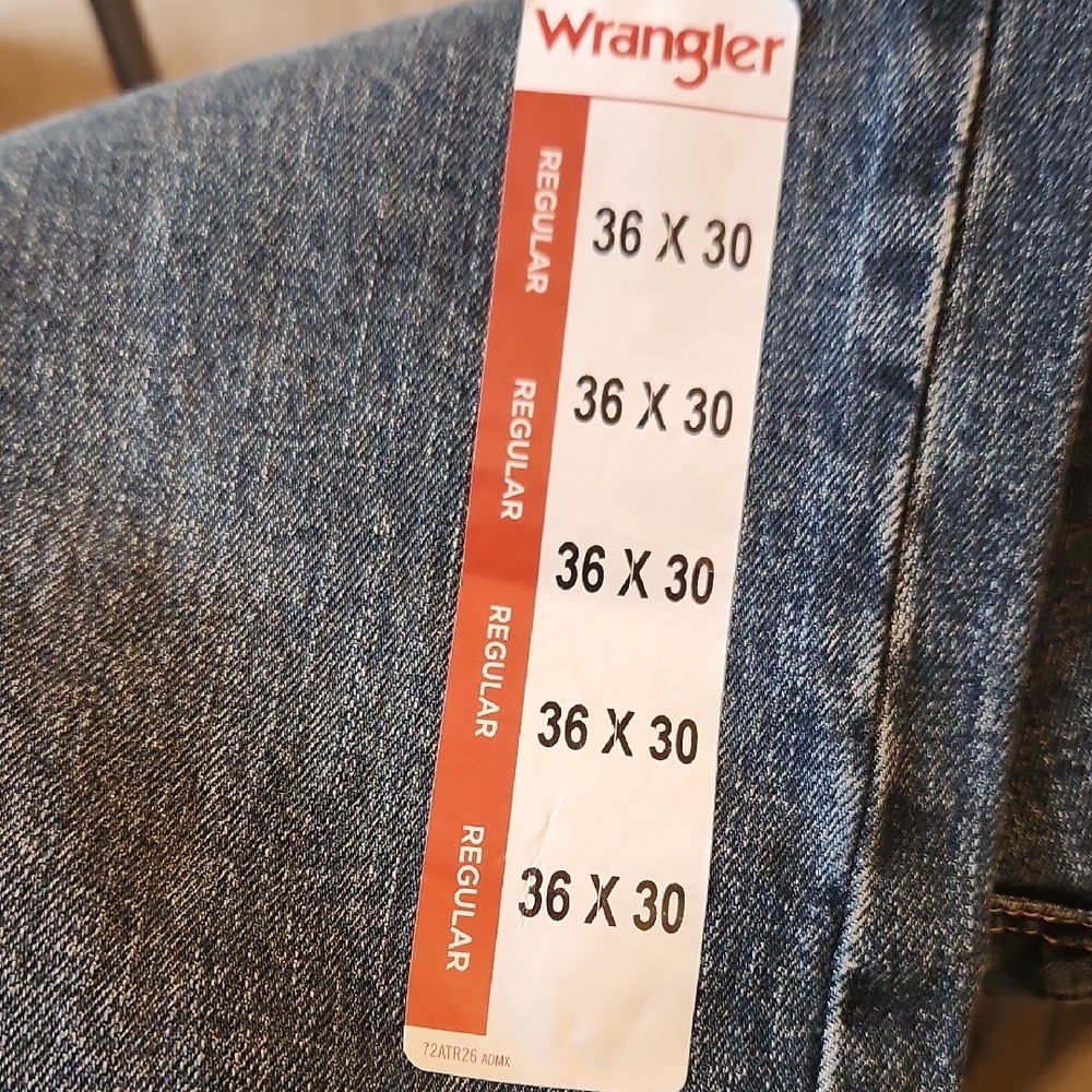 NWT Wrangler Men's Blue Regular Fit Jeans Size 36x30 - Picture 11 of 16
